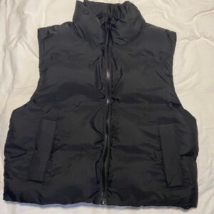 Zara Cropped Puffer Vest